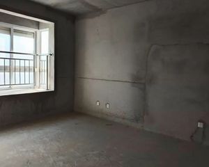 瘦西湖福苑 电梯房 出行方便 南北通透。双阳台