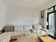 业主婚房装修 中间楼层采光好 周边商圈成熟 看房子随时