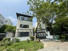 东方庭院 3室3厅3卫 毛坯 900万元