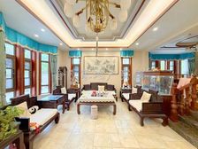 京基领域别墅悦景轩边户200平米大院 精装修拎包入住 带电梯