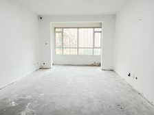 富立小高 边户 送三个露台 带车位 毛坯任装 价格大议