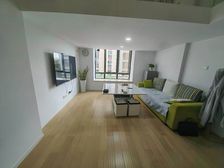 新环广场!石笋实验正对面!高品质精装修!家具家电全送!