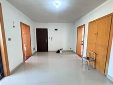 南北通透 商品房 中间楼层采光好 满五 临地铁 明厨明卫