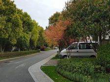 海上湾华庭(紫园)低密宜居东南朝向临河联排边套,简中风格装修
