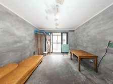 清水毛坯,二期两房,南面可开花园,带固定车位,接受一年置换!