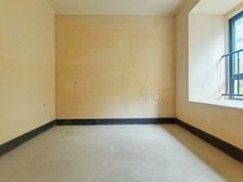 曹家湾轻轨站龙湖品质带150平花园 业主割爱卖 看起价格可刀