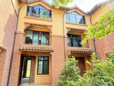 观山悦别墅 带前后花园 停车方便 龙八钟加持 密度低 采光好