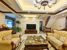 业主急售,带花园,带地下室,带车位,豪华装修,保持完好