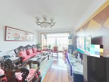 小区央座景观位置+横厅3房2卫+满五税少+业主诚意出售
