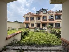 南峰华桂园别墅 253平5居 南向毛坯 拎包入住低价格