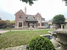 闵行马桥精装独栋 大花园 小区环境优美 安静 偏离航道 诚售