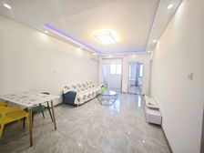 美罗家园慧苑 带电梯 中间好楼层 精装修 房龄新76平两房