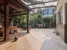 龙湖蓝湖郡东岸豪华装修别墅 联排端户 大花园200平米