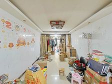 04年商品房,近30平花园,抬高6个台阶,一梯两户,价格可谈