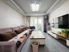 婚房装修 送车位 地铁口 商品房 南北通户型 中央空调 新出