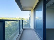 业主急售!带车位丶悦来生态城丶精装三房双卫丶森林树景小高层