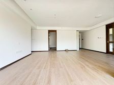 房主急售!公园一环(划川外)地铁9号线旁丶拎包入住 !