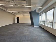 精选办公室望京SOHO地标写字楼200平4个3元直租