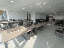 470平 绿地集团 绿地新都会写字楼 可坐上百号人 直租