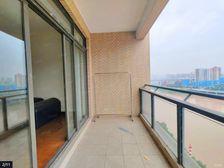 新上 只要134万 雍江苑147平3居 精装修 一线看江