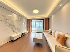 长江凌云府 精装大三房 好楼层 业主诚心出售 价格可谈