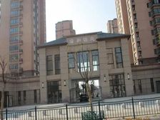 新上一房,全南户型,看房方便,采光亮眼