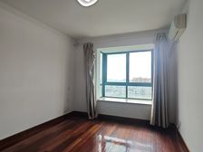 明日星城城欣园 南向精装两房 满二 总价65万