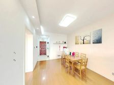 印象春城电梯房正规2居室带独立客厅出行方便有钥匙