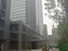 景芳地铁口天虹购物中心附近沿街2楼3000方商业招租业态不限