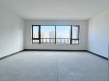 新上~急售!横厅小洋楼!近轻轨近商业街!