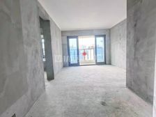 荣盛鹿山府二期 93平 电梯房 毛坯 3室 看房方便 有钥匙