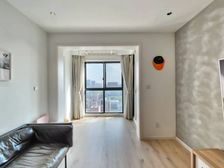 中央景城 2室2厅 93.23平