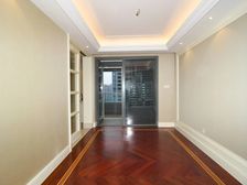 政务壹号 精装修四房 南北通透 户型方正 厨卫全明