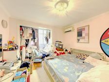 去年新装修,边套全明,近师大,临桂林公园,看房方便