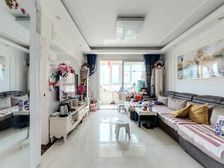 鸿润嘉园 3室1厅 107.26平