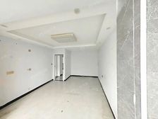 05年次新房,12号线杨高北路站口位置,中间楼层南北正气两房