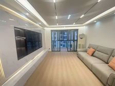 全南户型双阳台,精装修,拎包入住,诚意出售,有车位