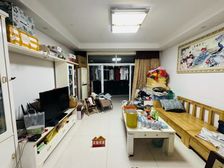 浪琴水岸花园 三新附属教育 急售大三房 多层三楼 位置好 南