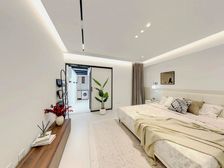 豪华装修带花园 南北通户型 家具家电全部留下 税费各付