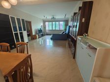 综合楼 三室二厅 348万元出售 随时看房