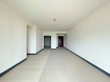 渝北 中央公园 新上业主急售金辉大4房 户型好 国庆必买