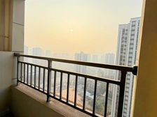 捡耙活咯 华岩新城 保利金香槟一区(一期)三房