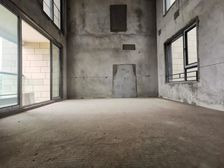 (南坪小+11中)洋房底跃带花园,实得150平,轻轨300米