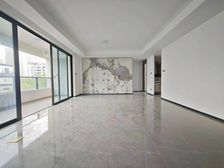 龙湖天曜昱府 T2板式洋房 四房双卫 全屋精装交付 你 得拥