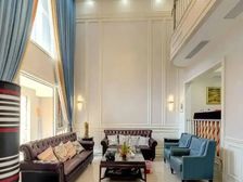 在线预约:180平青龙湖全新装修别墅 全面采光双层花园