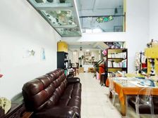 开元下叠加,附带花园,精心设计,豪华装修,带产权车位