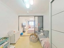 辽源四村 一室一厅 一梯四户 8号线鞍山新村 新华医院旁