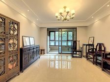 热门大3房,全新装修未住过,精装地暖,东边套