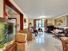 华馨公寓三楼 2室2厅 114.7平