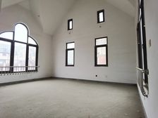 占地1亩的独栋别墅,看房找小蒋就在小区办公随时可以看有钥匙